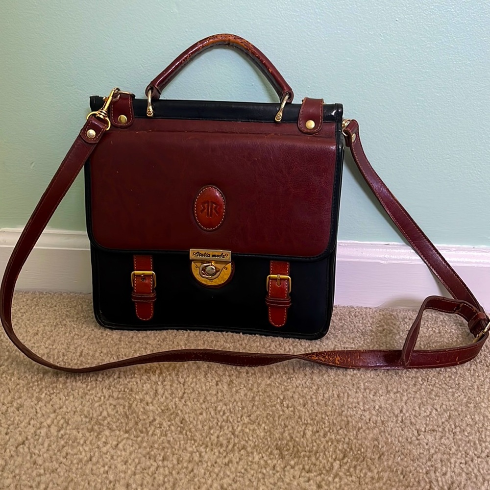 Rina Rich vintage handbag. Crossbody or handheld.